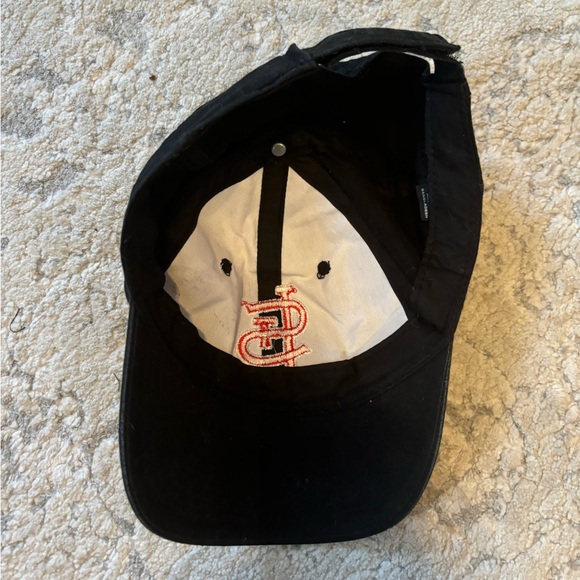 STL Baseball Cap - Picture 3 of 5